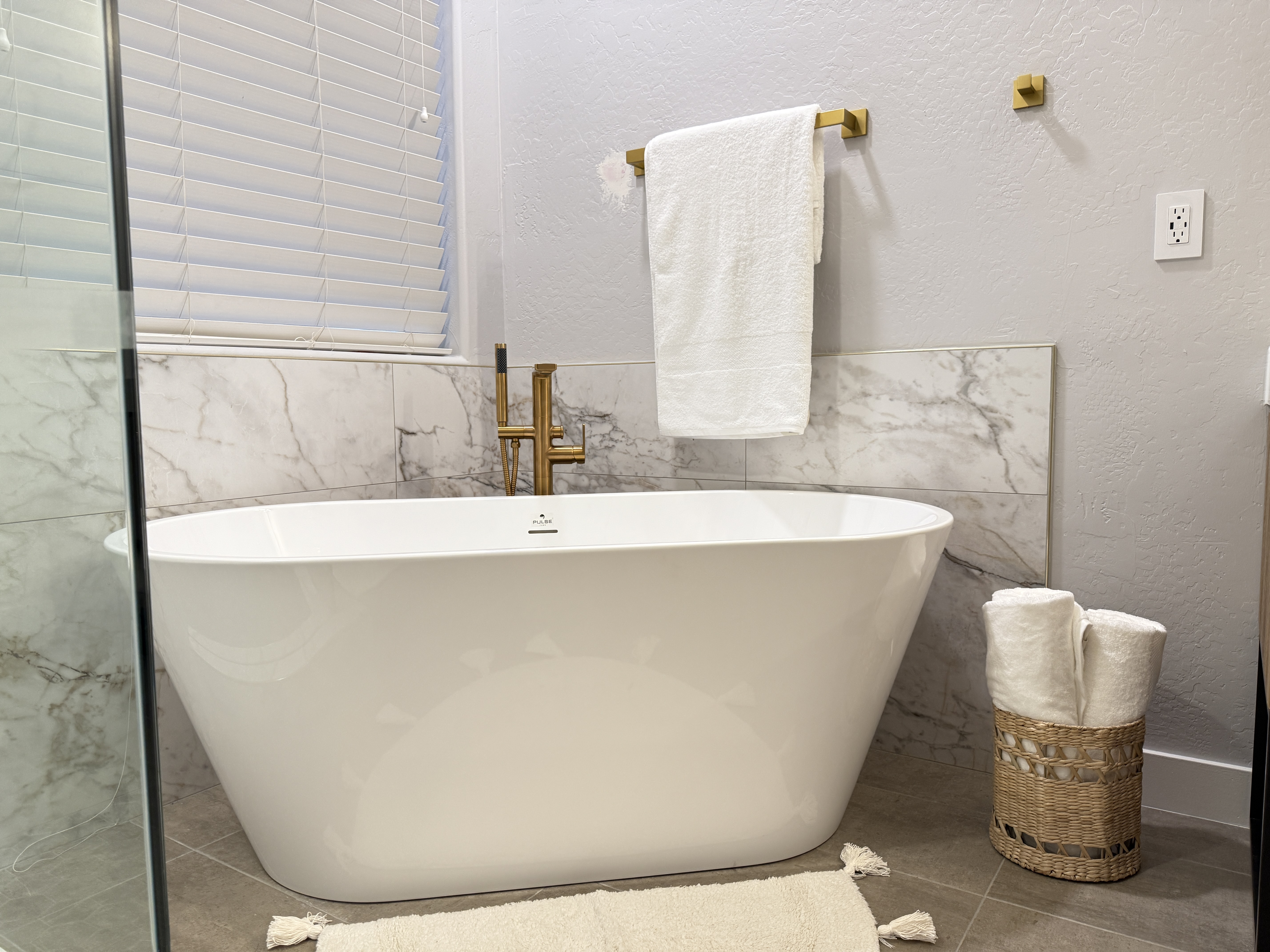 modern-bathroom-remodel-phoenix-az